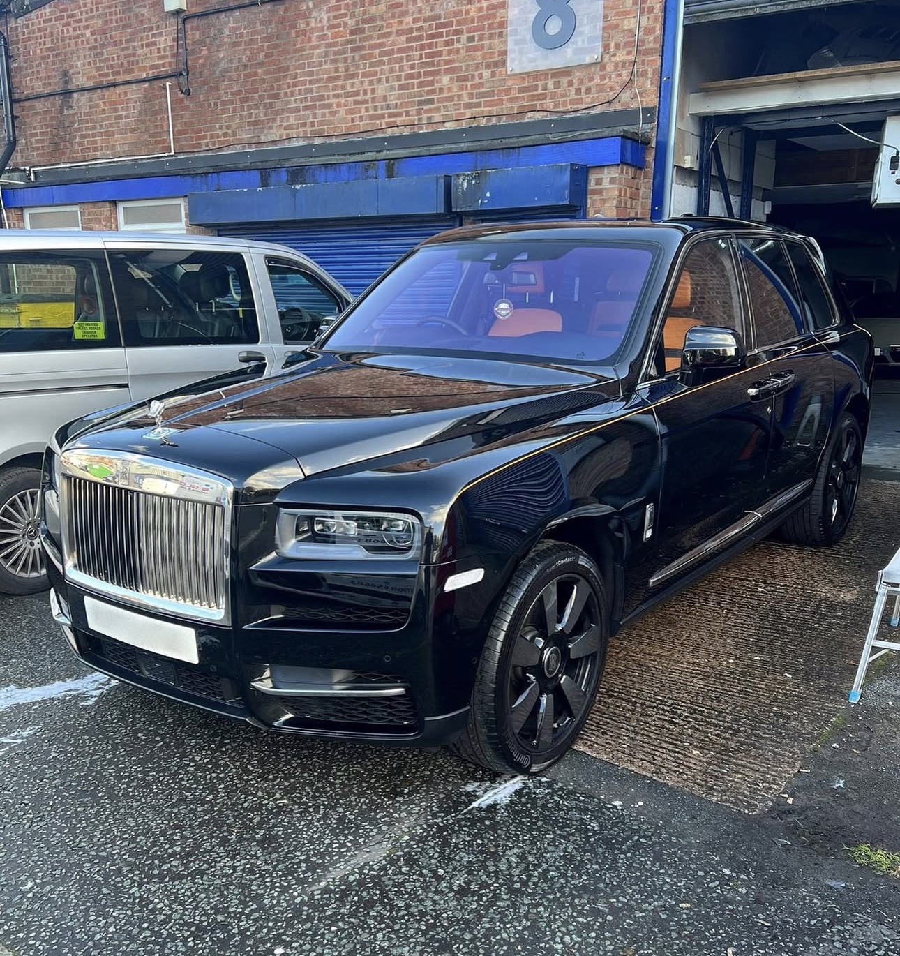 Car detailing before and after 2